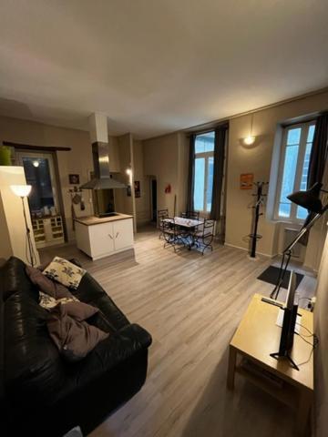 Cosy House T3 City Center, Museum, Place Carnot Carcassonne Exterior photo