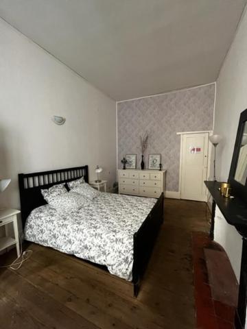Cosy House T3 City Center, Museum, Place Carnot Carcassonne Exterior photo
